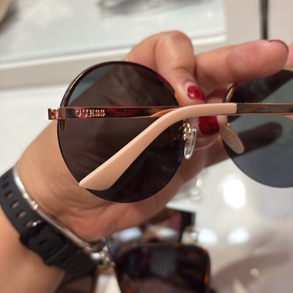 Stylish Sunglasses Collection - Multi-Color - Picture 8 of 8